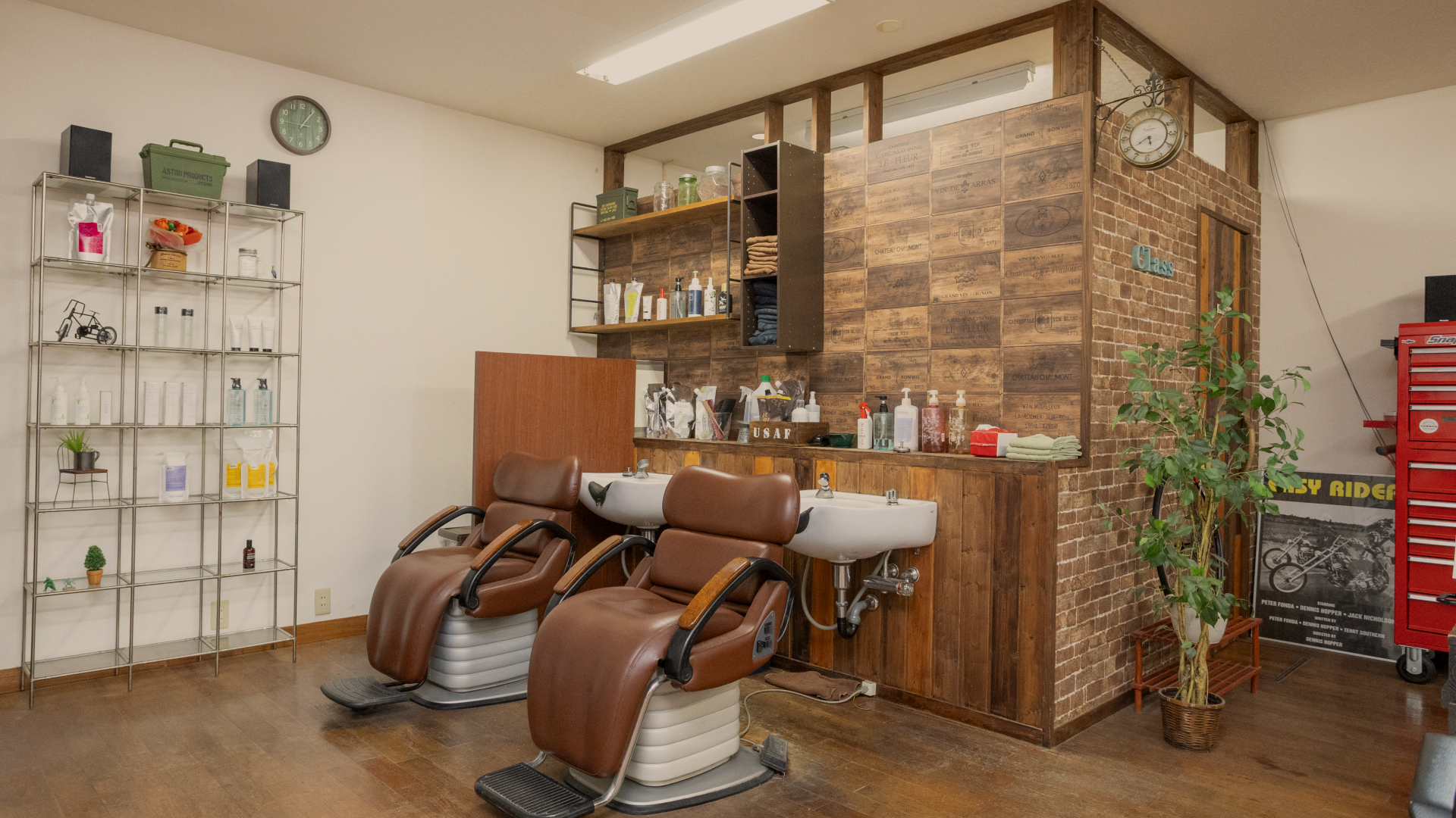 車の修理・鈑金・塗装は里見車工房へ。